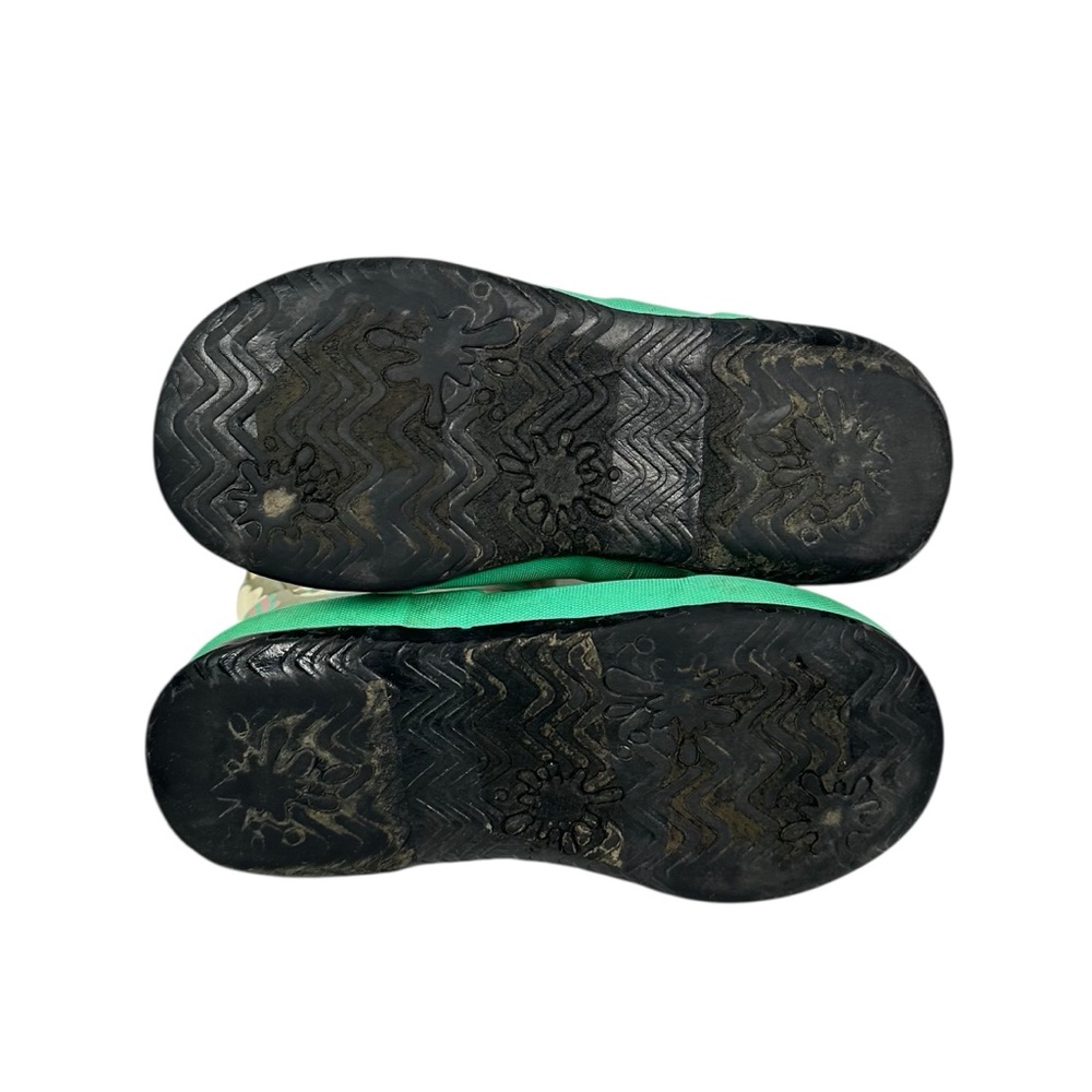 BOGS Pull-on Rubber Rain Boots in rainy day print - Picture 7 of 9